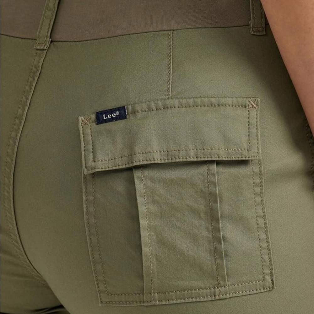 Lee Lot Of 2 Pair Capris - Picture 8 of 15